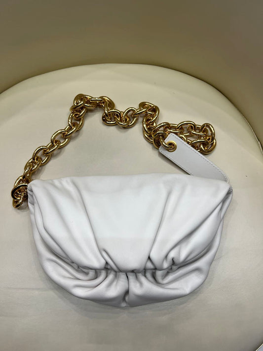 (Preowned) BV Bottega Veneta THE BELT CHAIN POUCH Chalk White # Summer Recommended Color#