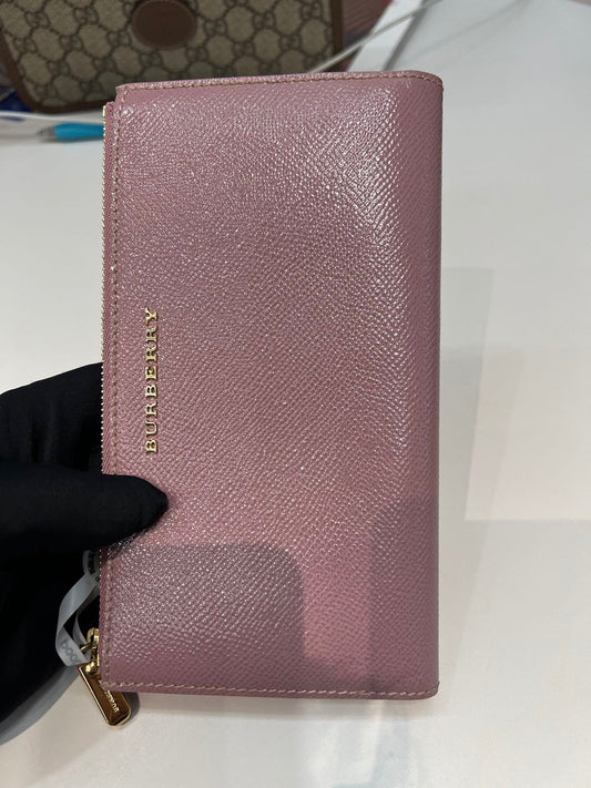 (Preowned) Burberry Pink wallet