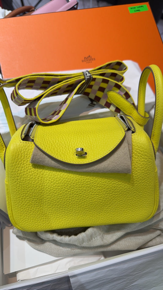 (Preowned) HERMES Lindy mini