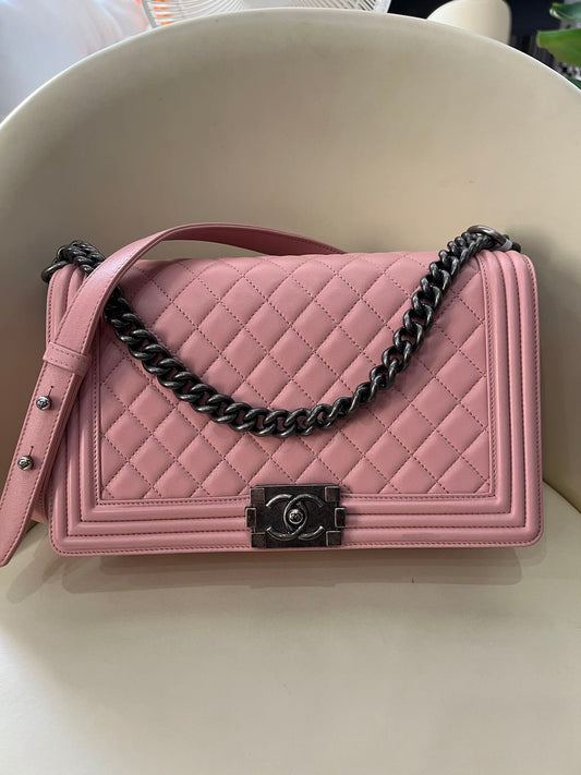 (Preowned) CHANEL Leboy