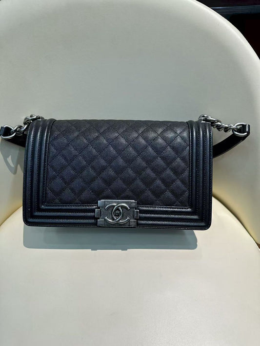 (Preowned) CHANEL leBoy Medium